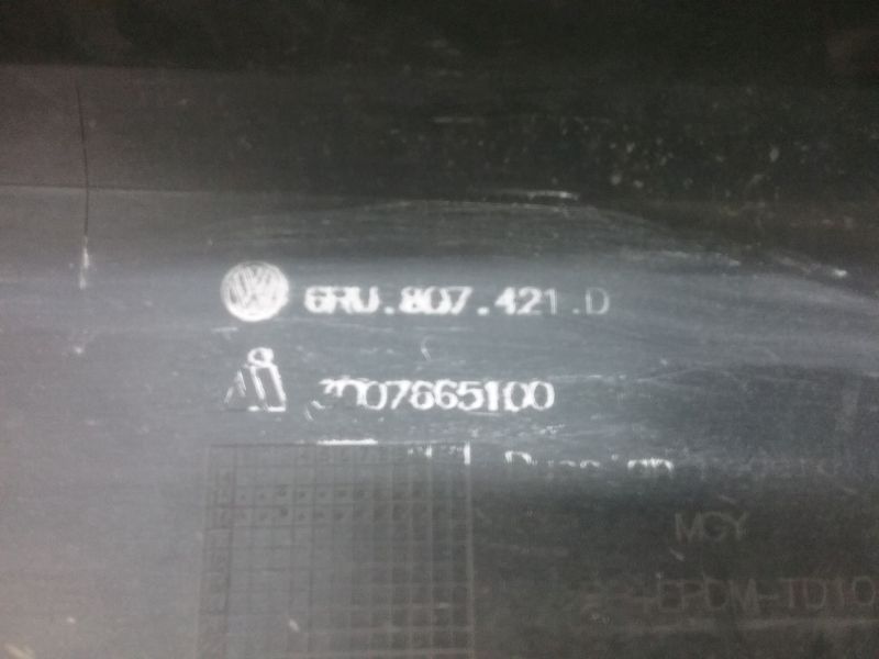 Бампер задний Volkswagen Polo 5 Sedan Restail