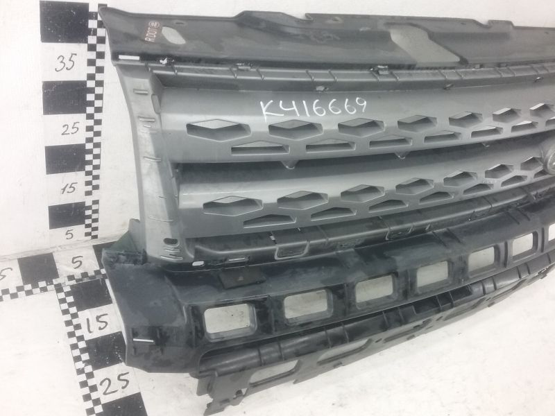 Решётка радиатора Land Rover Freelander 2 Restail