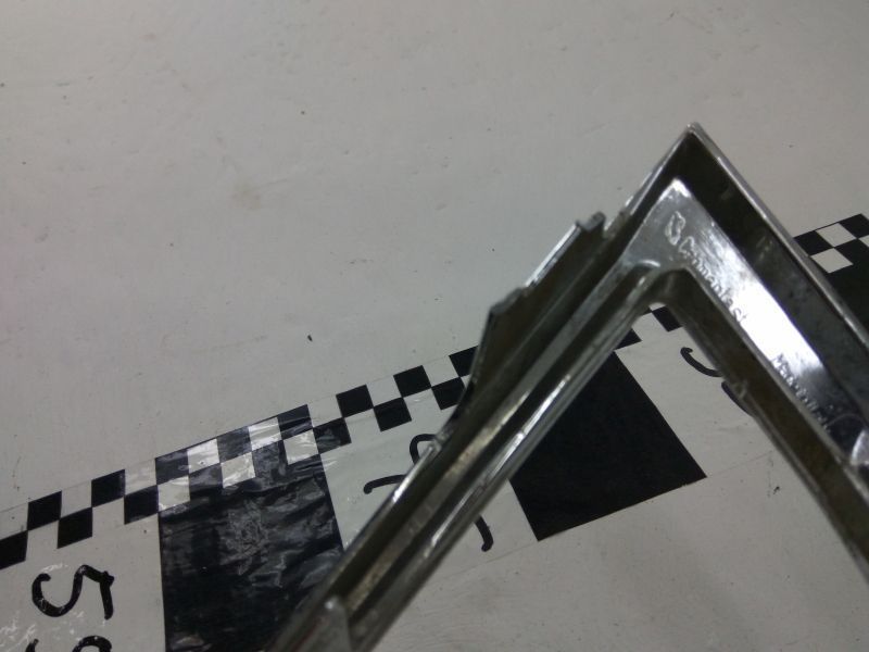Накладка решетки радиатора хром Skoda Superb 3