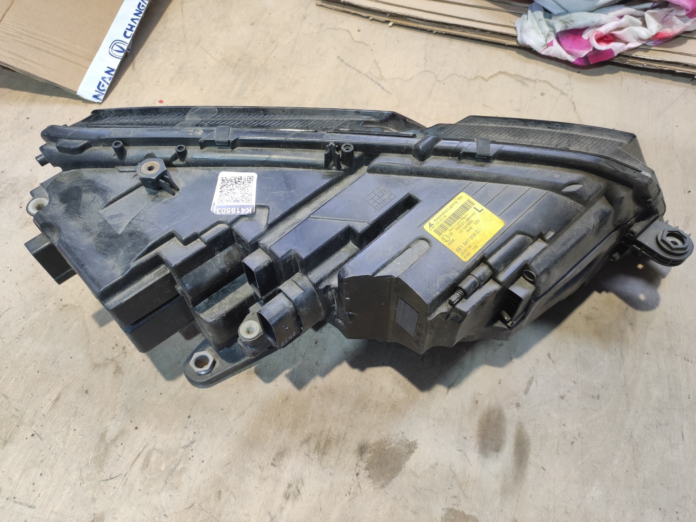 Фара передняя левая Skoda Octavia A7 Restail LED