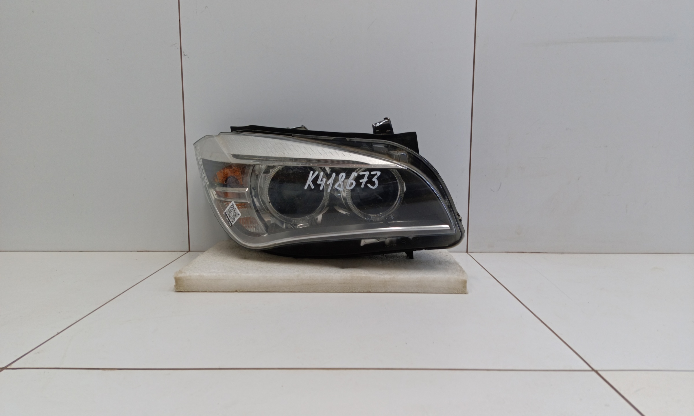 Фара передняя правая BMW X1 E84 Restail ксенон