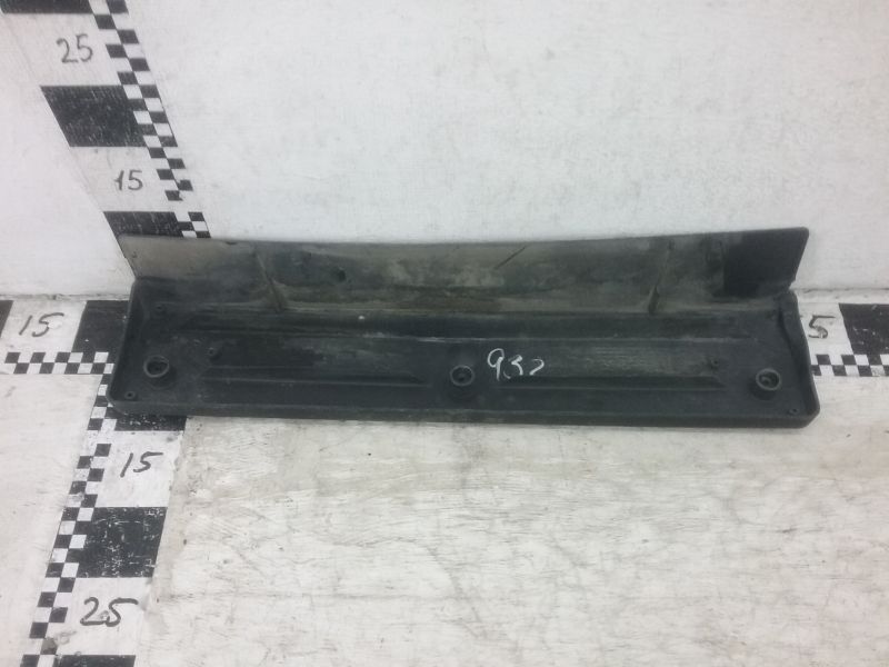 Накладка переднего бампера под номерной знак BMW X3 F25