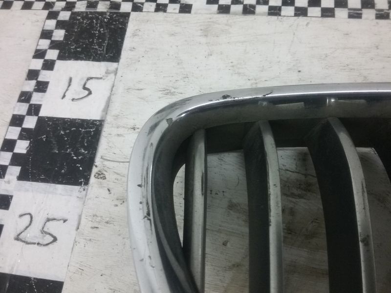 Решетка радиатора правая BMW 5er F10 Restail
