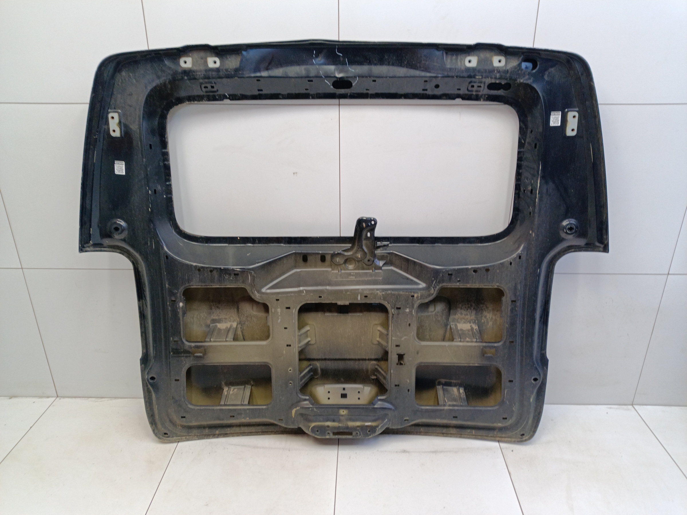 Крышка багажника Peugeot Traveller