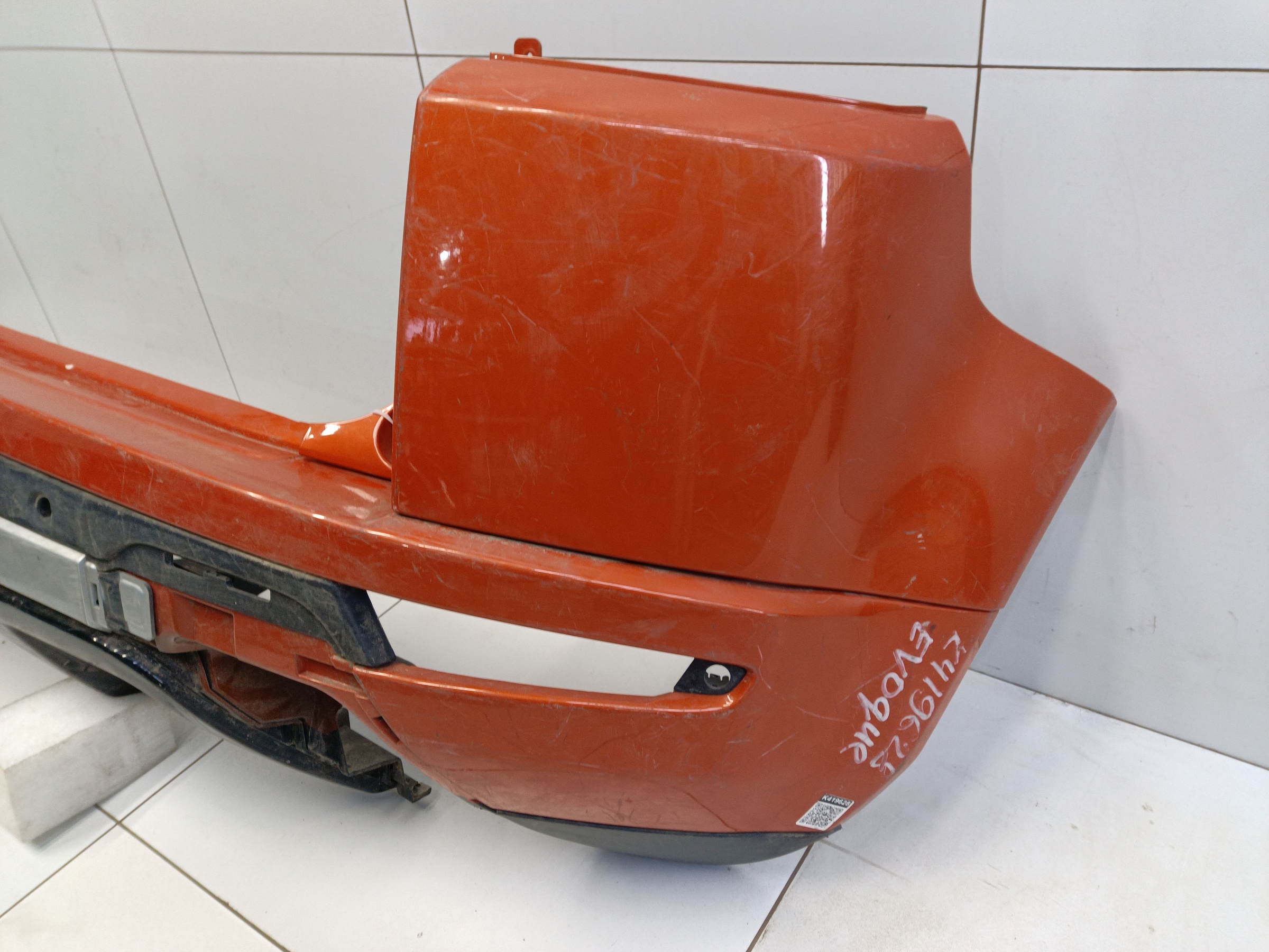 Бампер задний Land Rover Range Rover Evoque 1 Restail