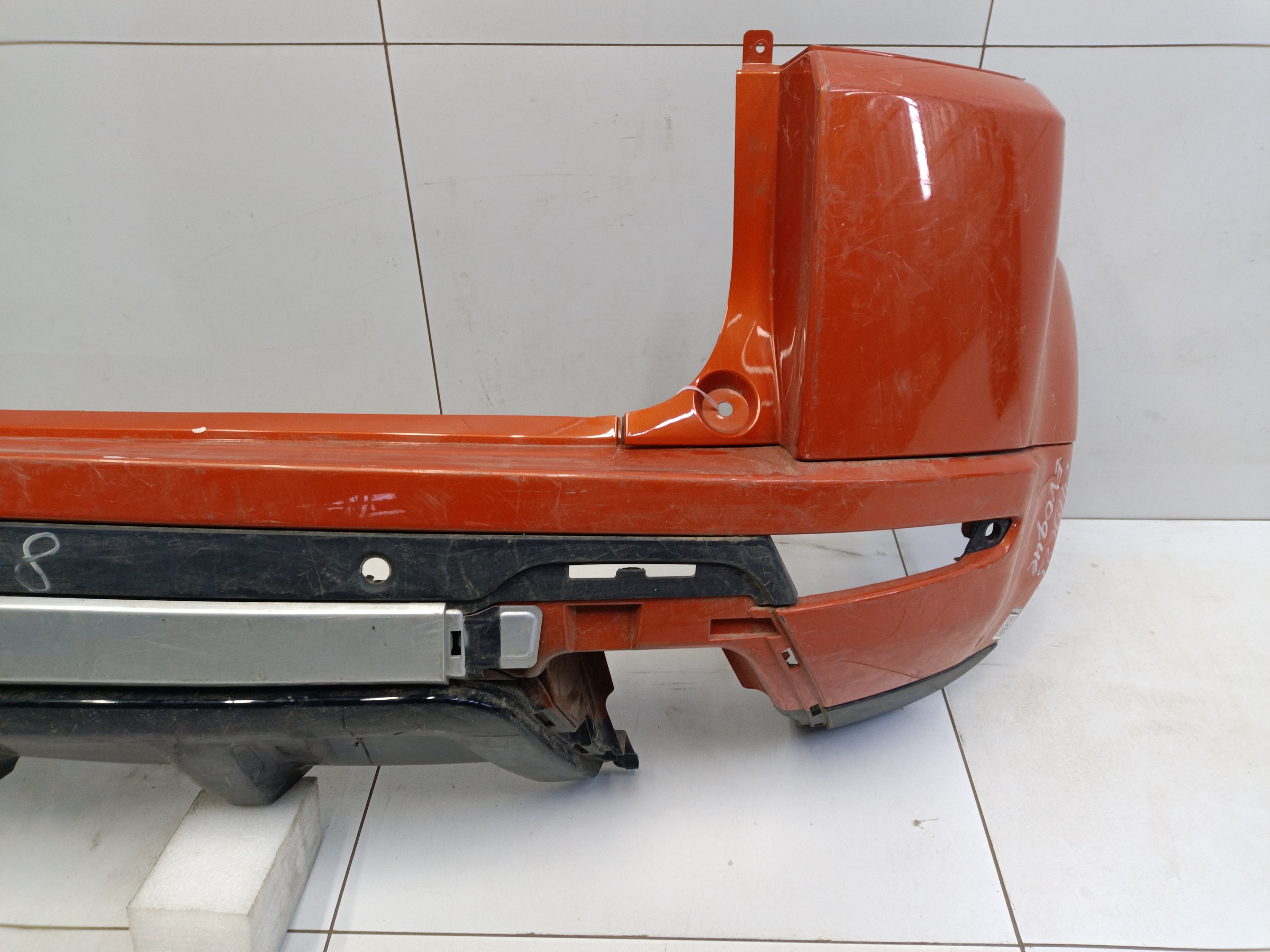 Бампер задний Land Rover Range Rover Evoque 1 Restail