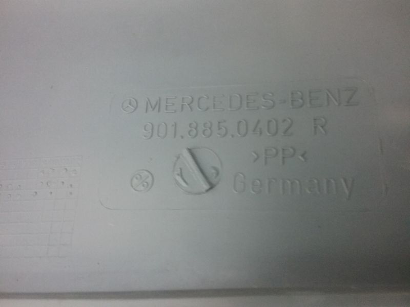 Бампер задний правая часть Mercedes Benz Sprinter W901