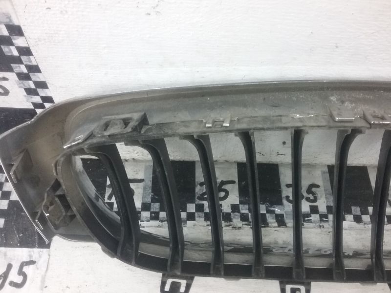 Решетка радиатора левая BMW 3er F34