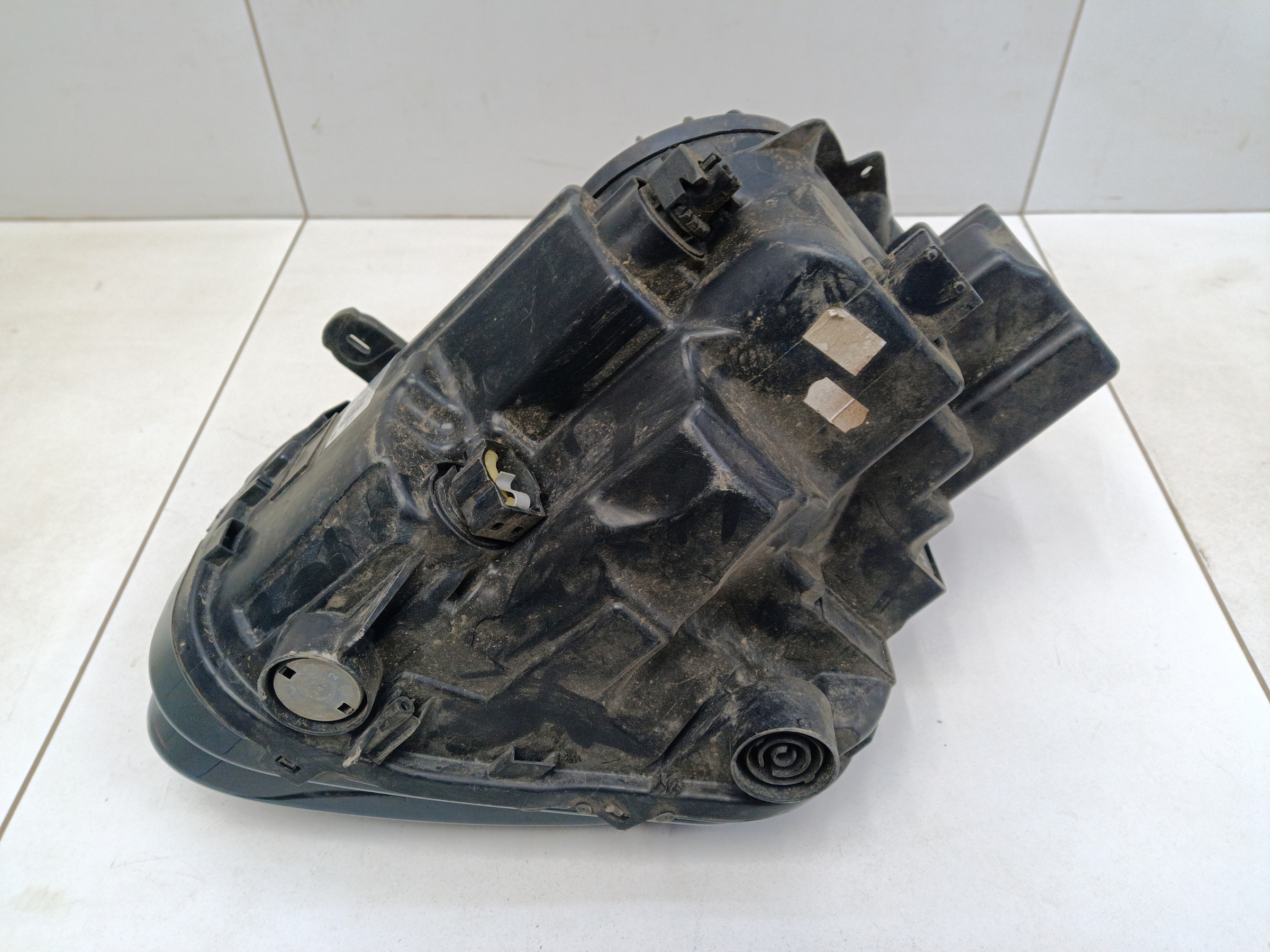 Фара передняя правая Citroen C3 Aircross галоген