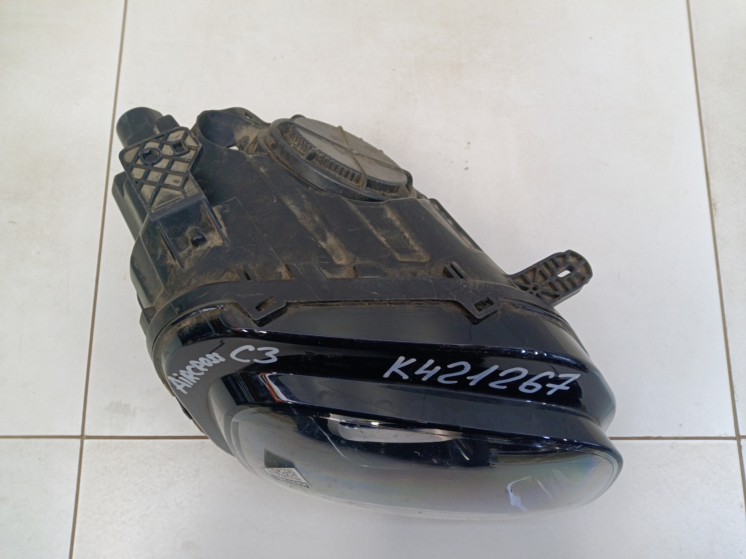 Фара передняя правая Citroen C3 Aircross галоген