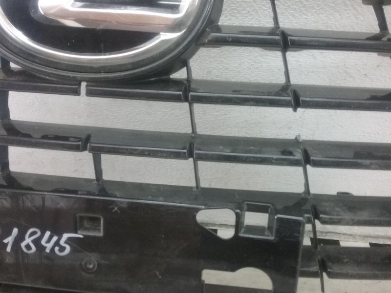 Решетка радиатора Lexus NX Restail