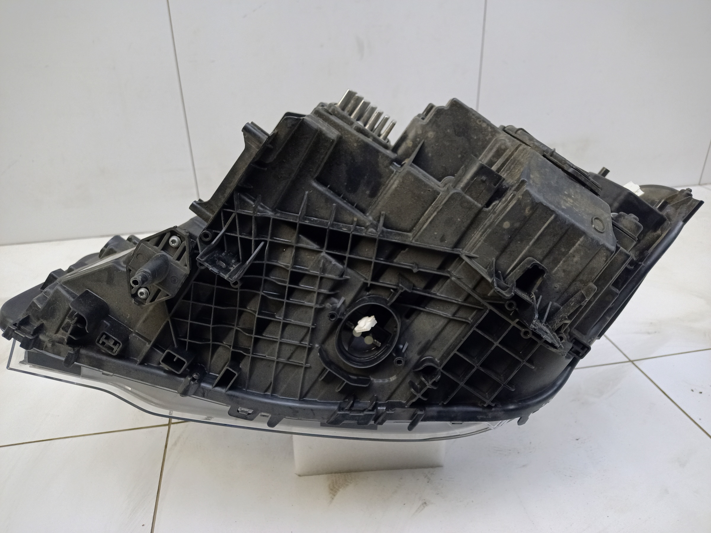 Фара передняя правая BMW 5er G30 Laser