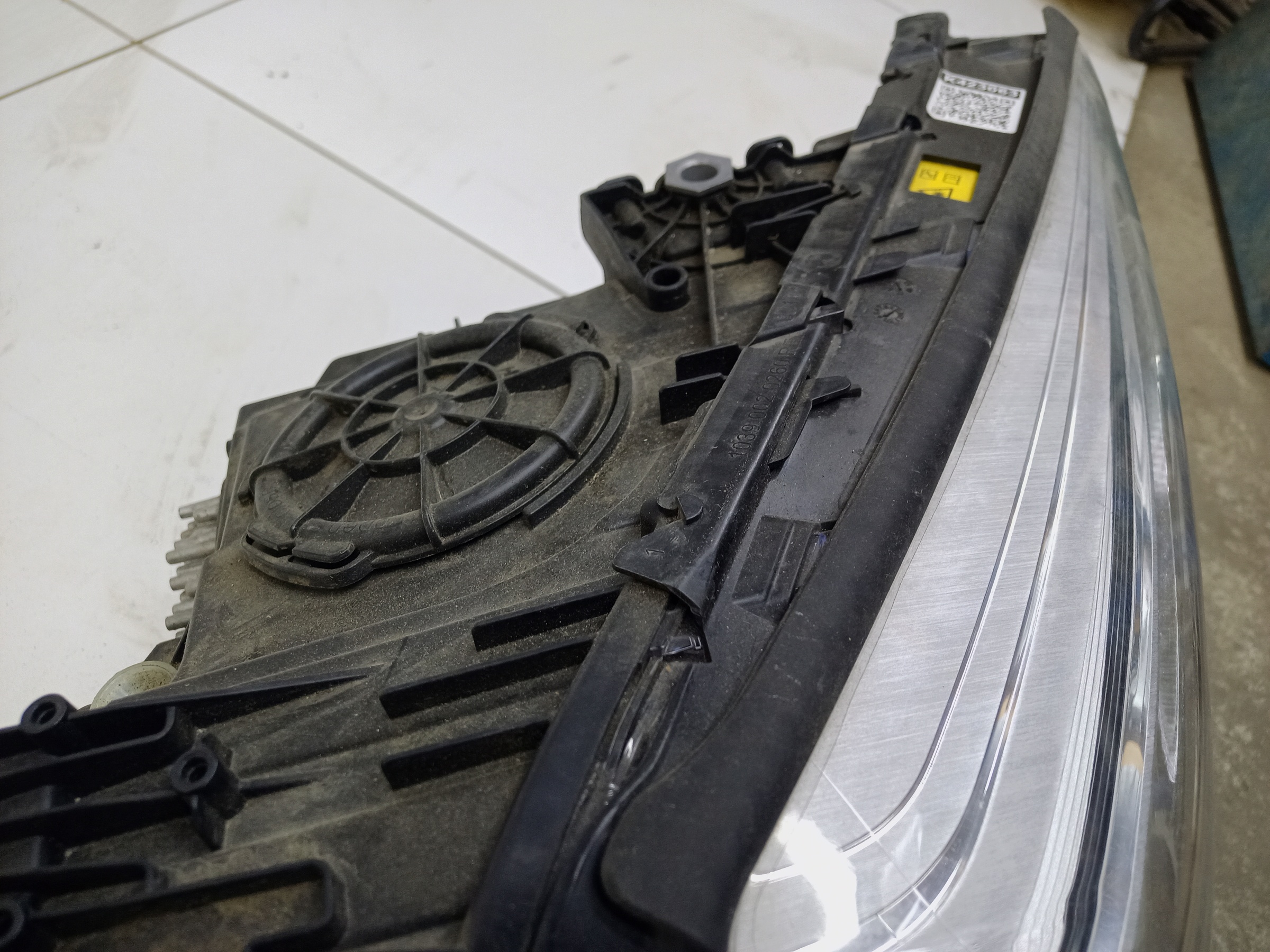 Фара передняя правая BMW 5er G30 Laser