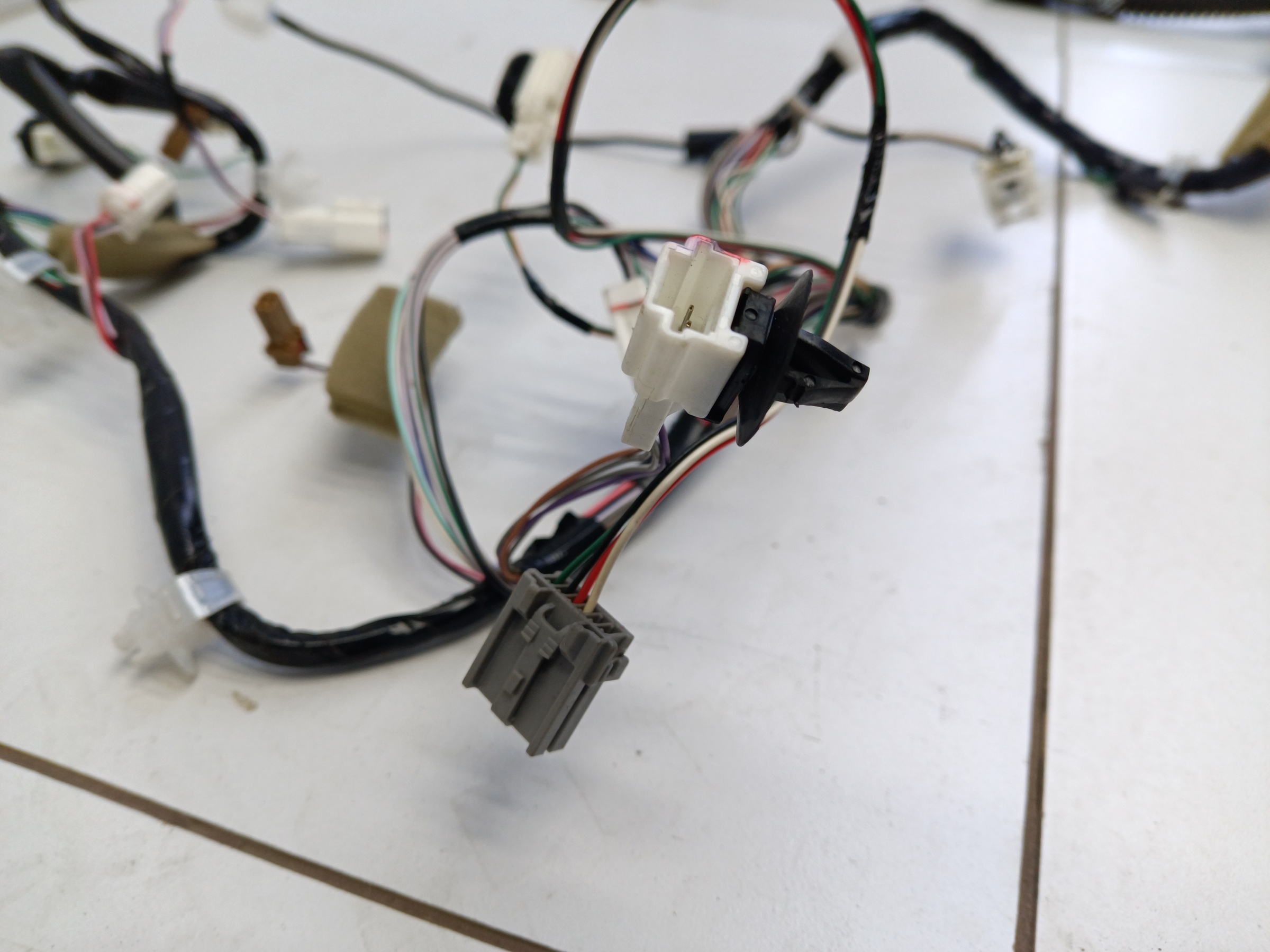 Проводка крышки багажника Nissan X-Trail T32