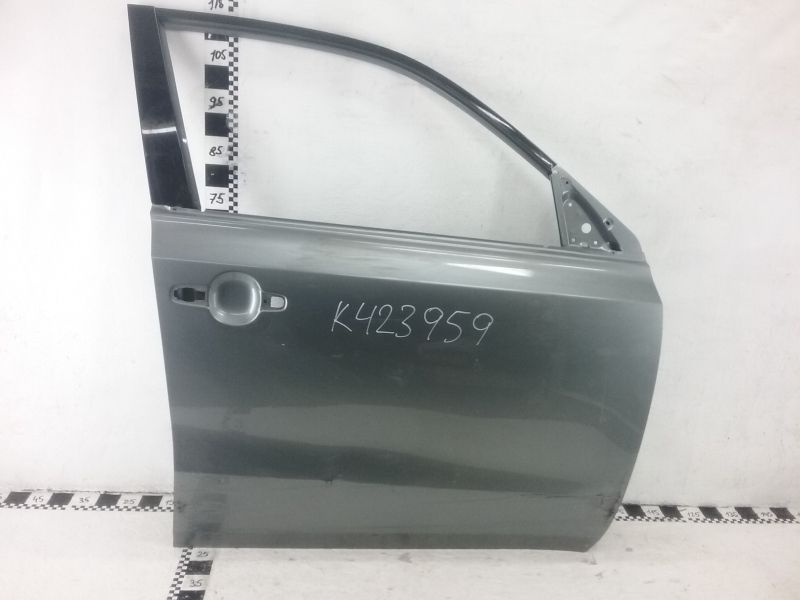 Дверь передняя правая Suzuki Vitara 2