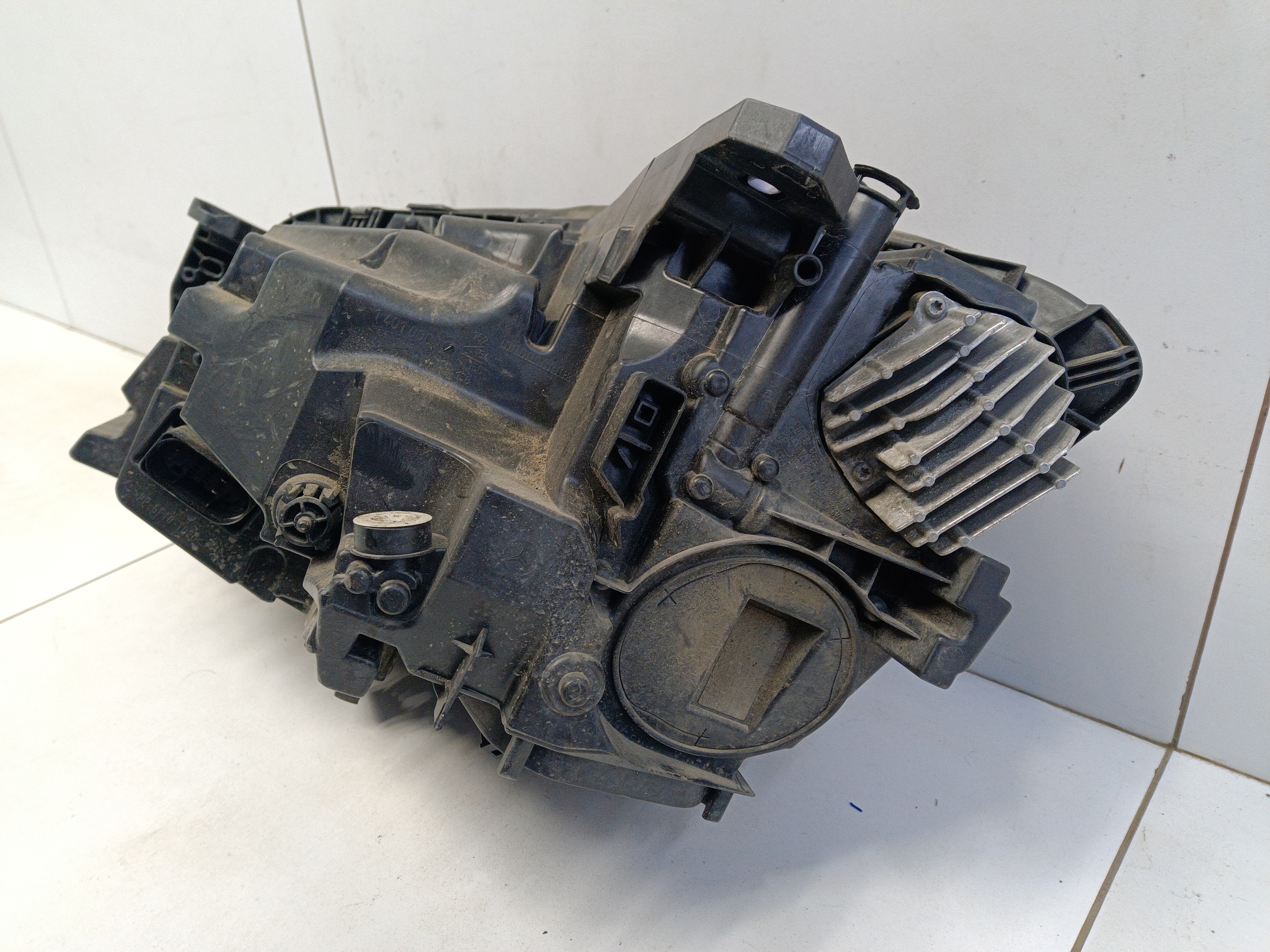 Фара передняя правая Mercedes-Benz GLA-Klasse X156 Restail