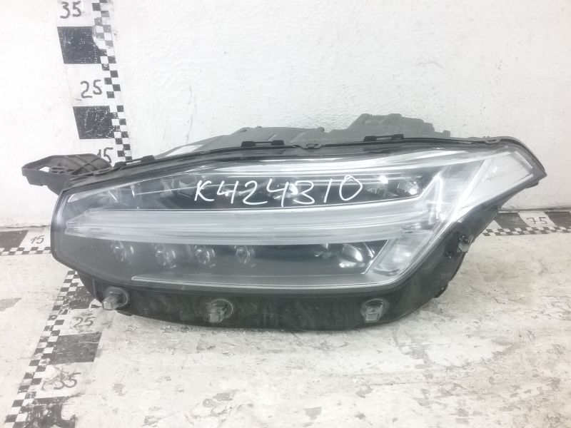 Фара передняя левая Volvo XC90 2 LED