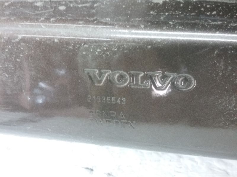 Дверь задняя правая Volvo XC60 1