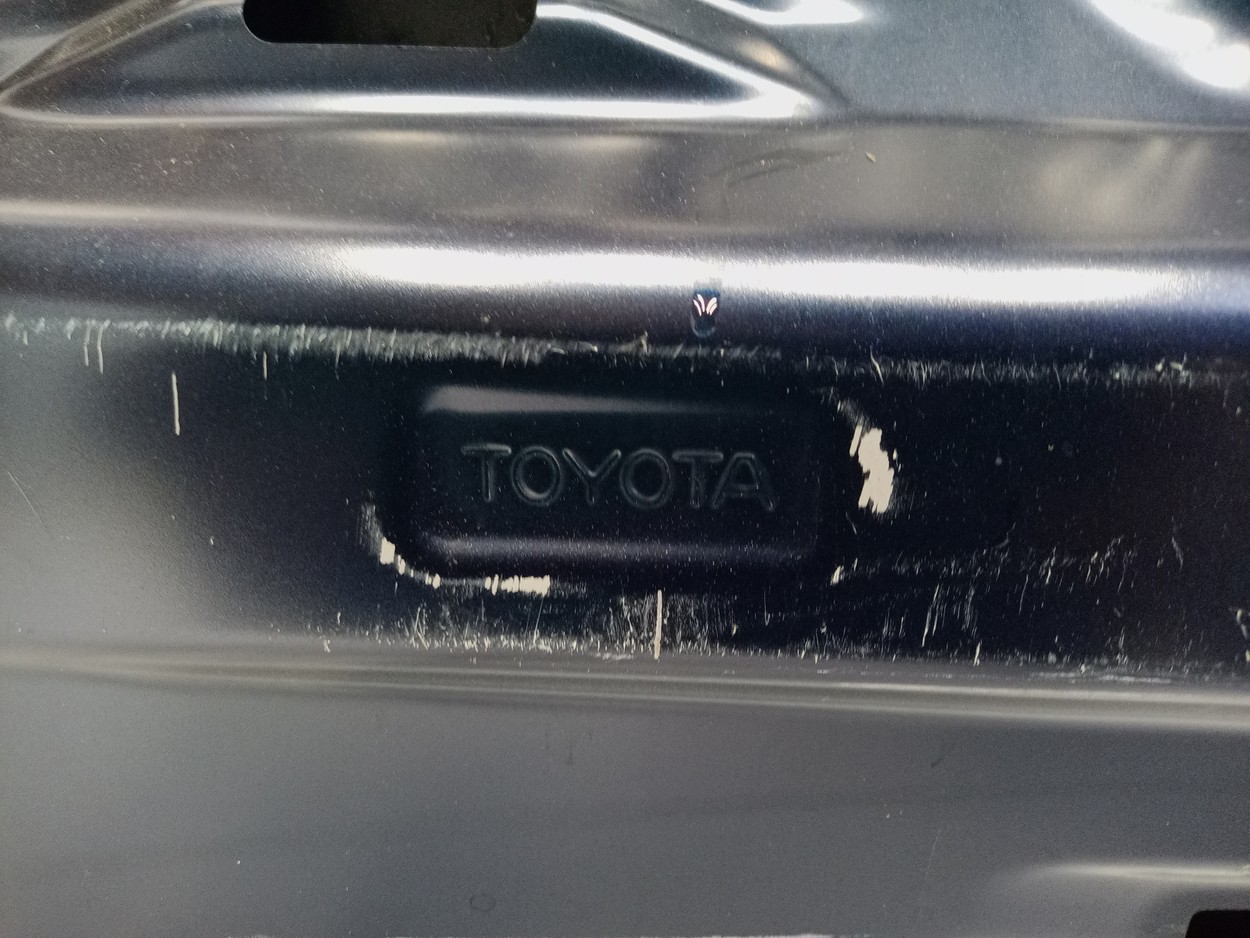 Капот Toyota Land Cruiser Prado 150 Restail 2