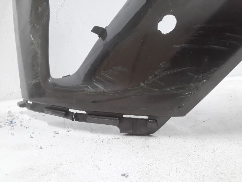 Бампер передний Toyota RAV4 CA40 Restail