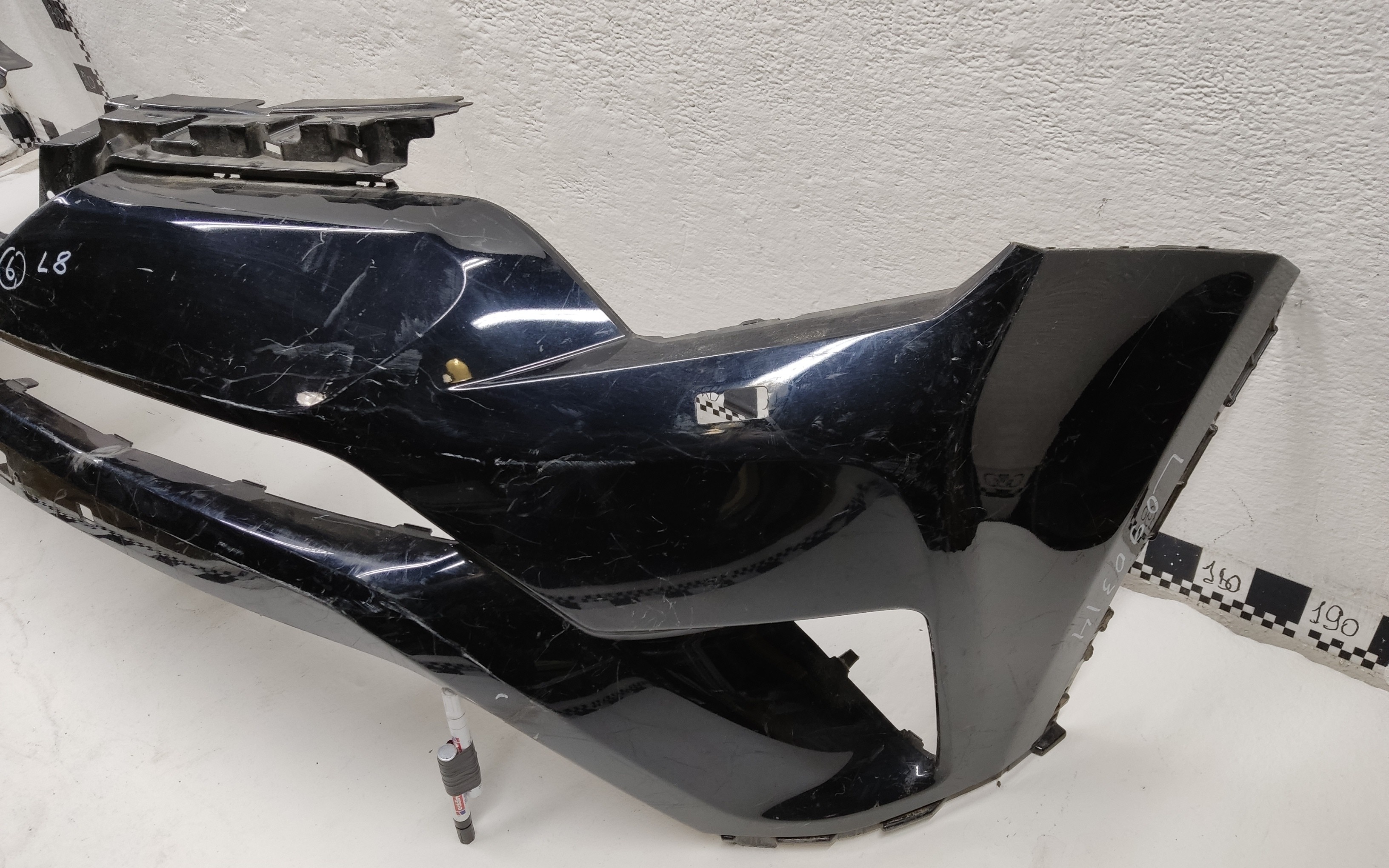 Бампер передний Toyota RAV4 CA40 Restail