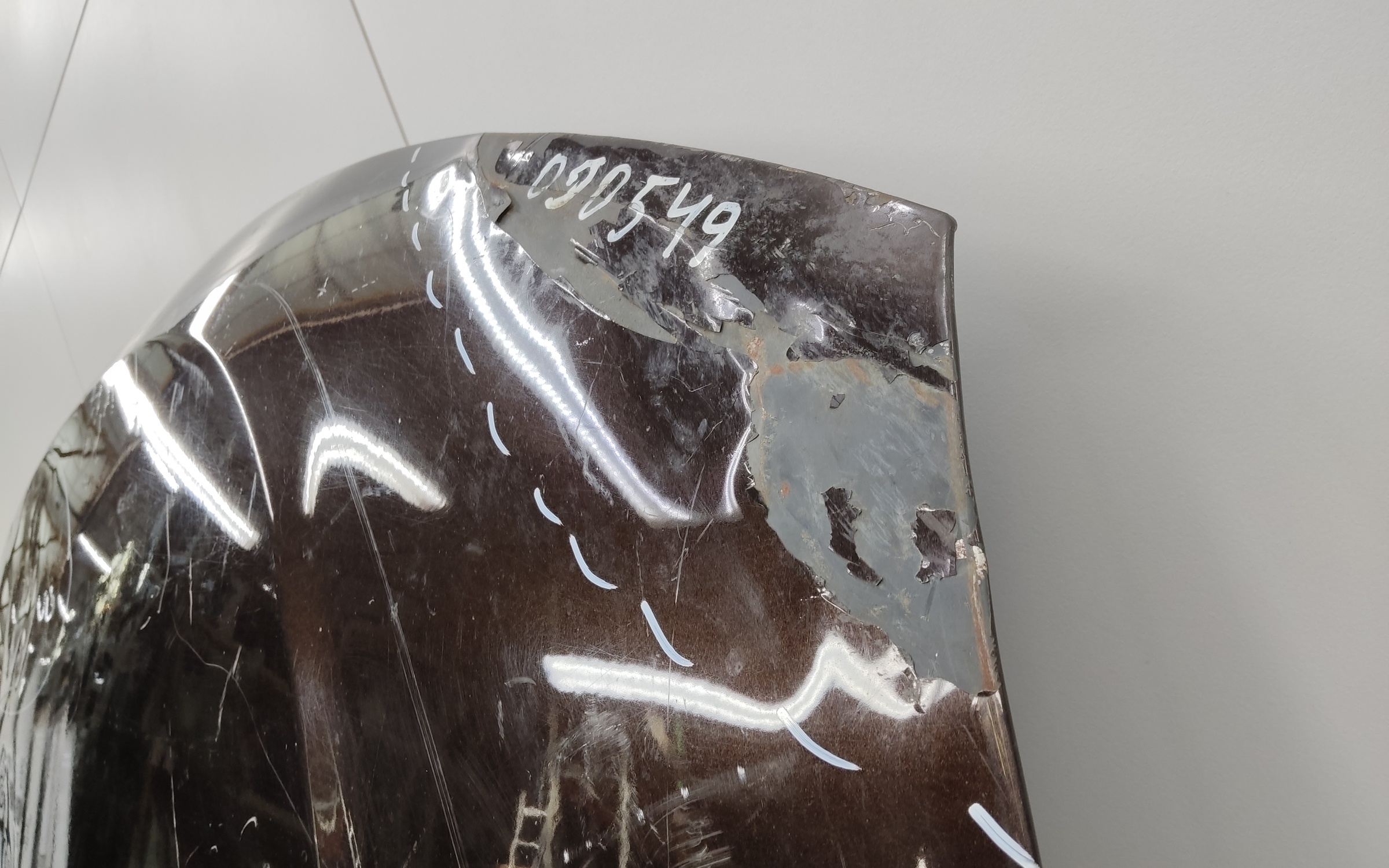 Капот Renault Duster 1 " Api "