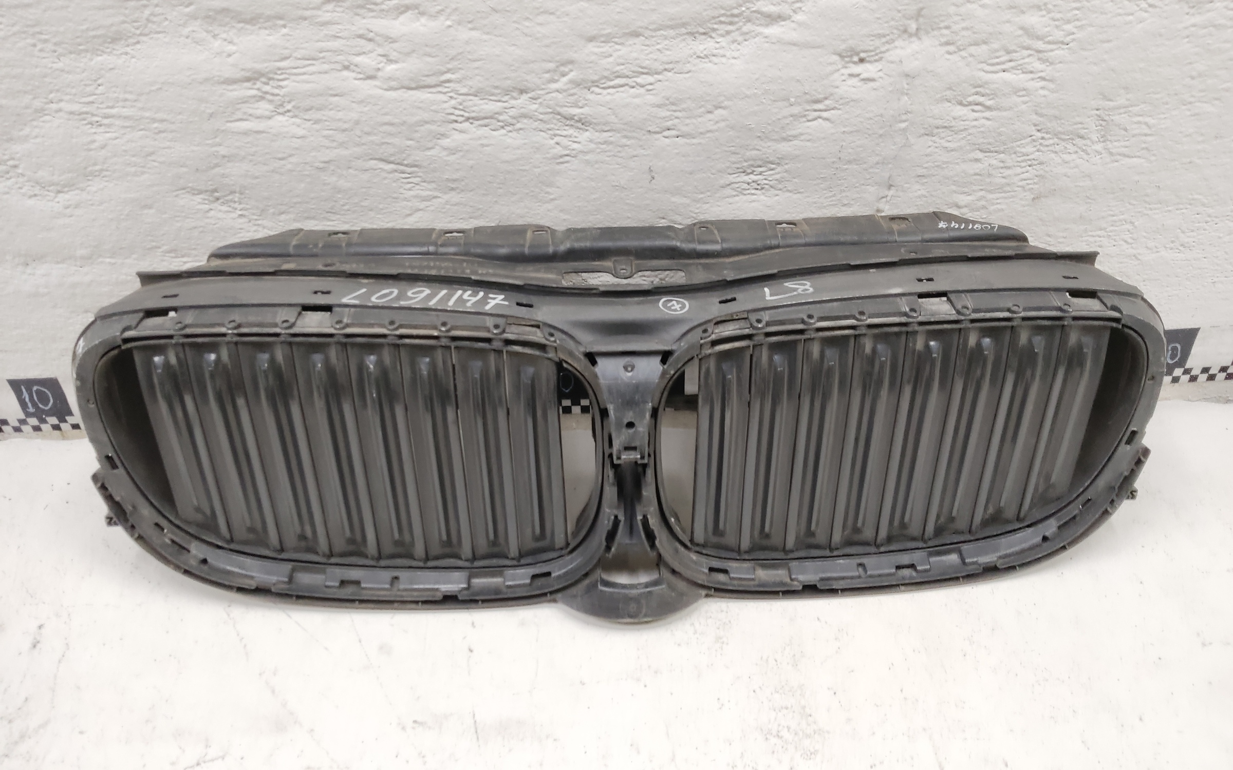 Жалюзи решетки радиатора BMW 7er G11