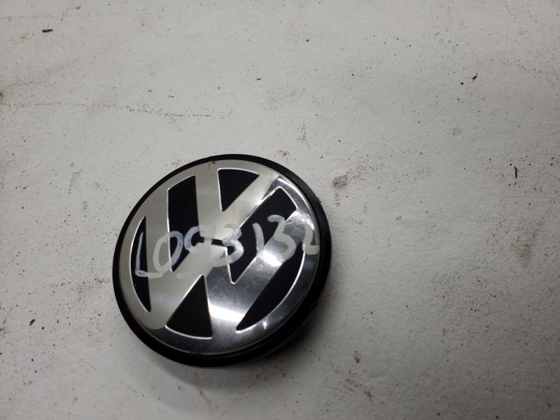 Колпачок ступицы литого диска Volkswagen Tiguan 