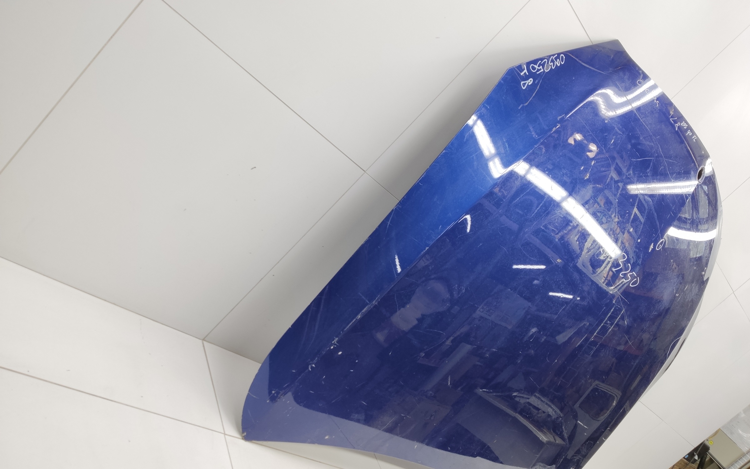 Капот Mercedes Benz C-klasse W205