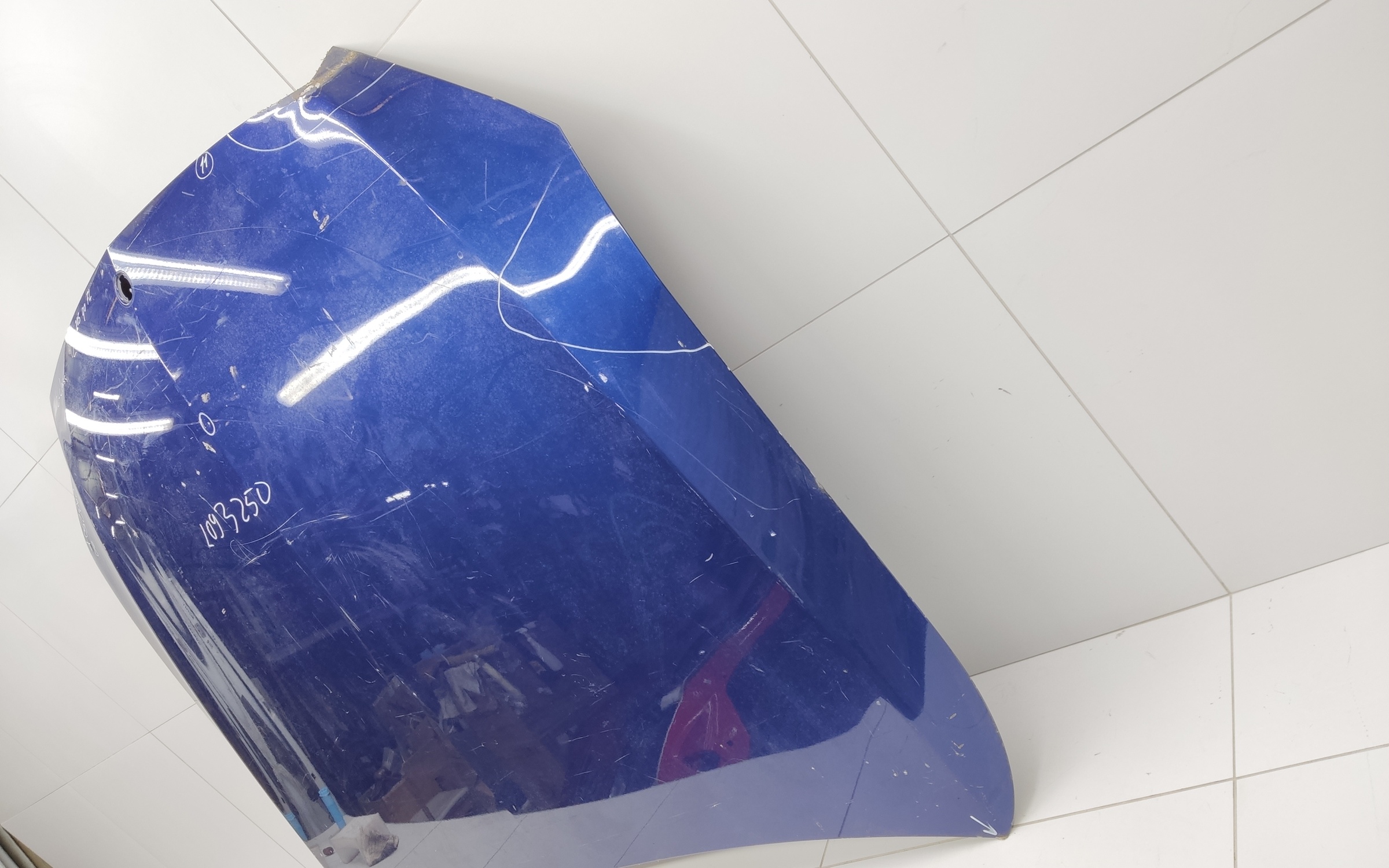 Капот Mercedes Benz C-klasse W205