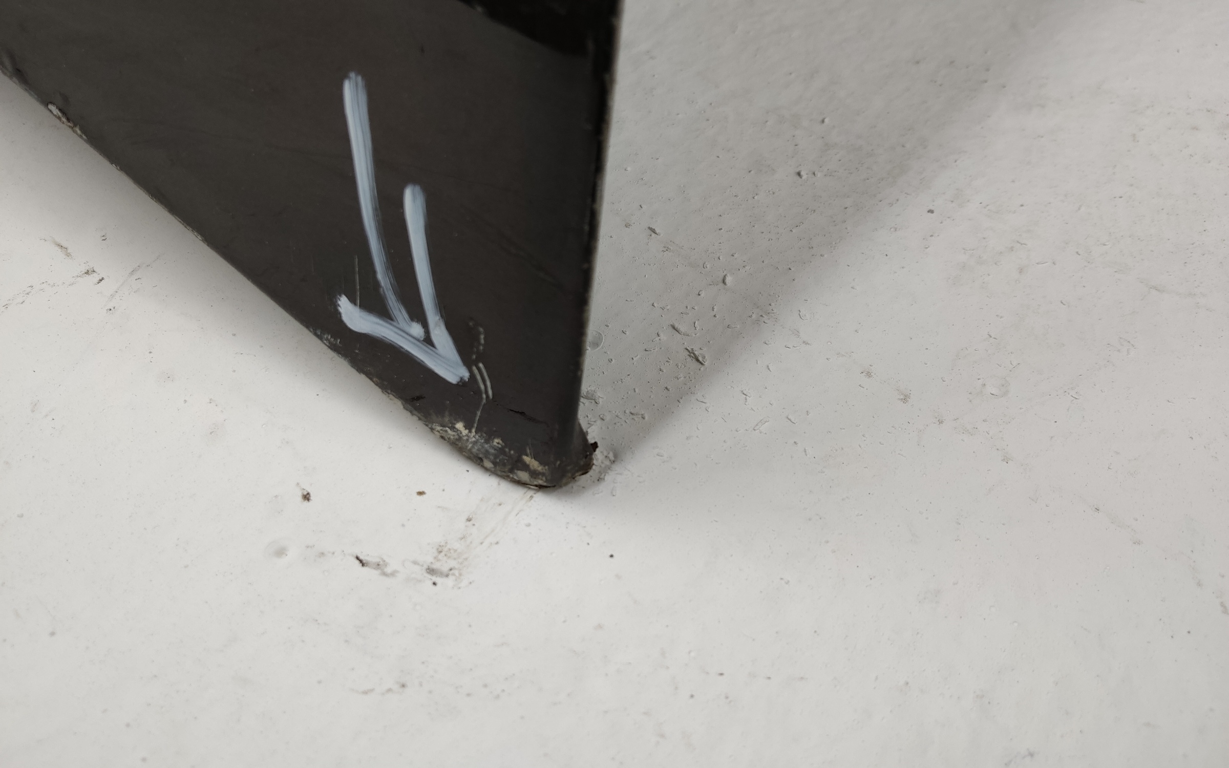 Капот Renault Logan 1 / Lada Largus