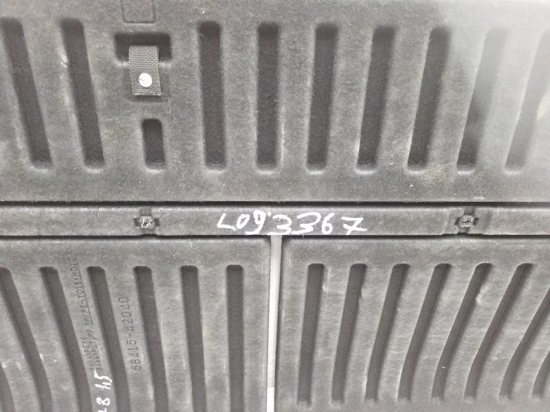 Пол багажника Toyota RAV4 CA40