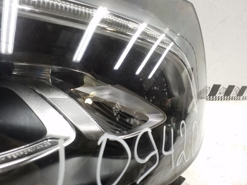 Фара передняя правая Mercedes Benz GLC-klasse X253 LED  ДХО