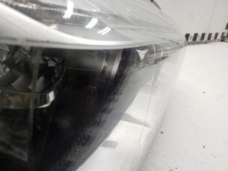 Фара передняя правая BMW X6 F16 LED