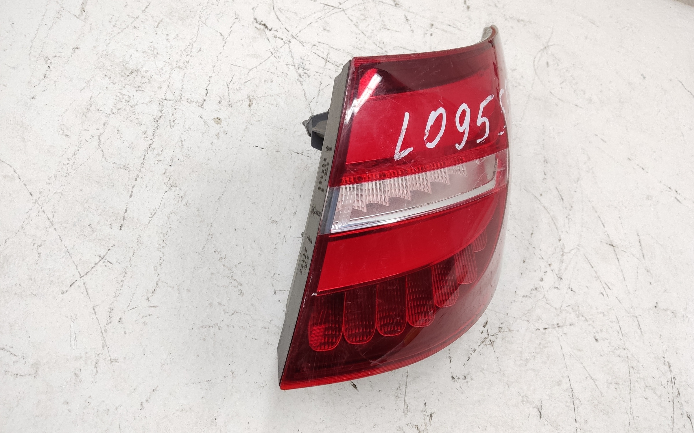 Фонарь задний правый наружный Mercedes Benz GLC-Klasse X253 LED