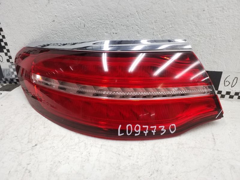 Фонарь задний левый наружный Mercedes Benz GLE-Klasse C292 LED