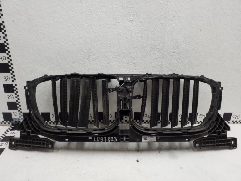 Жалюзи решетки радиатора BMW X3 G01