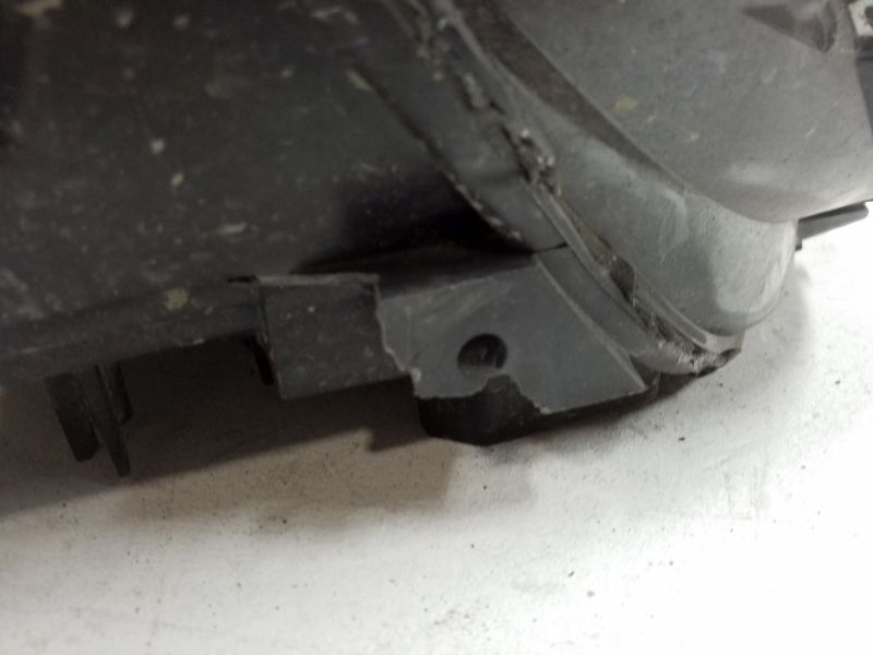 Фара передняя правая Volkswagen Tiguan 2 LED