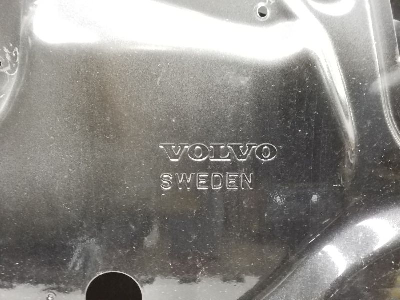 Дверь передняя правая Volvo XC90 1 без повторителя