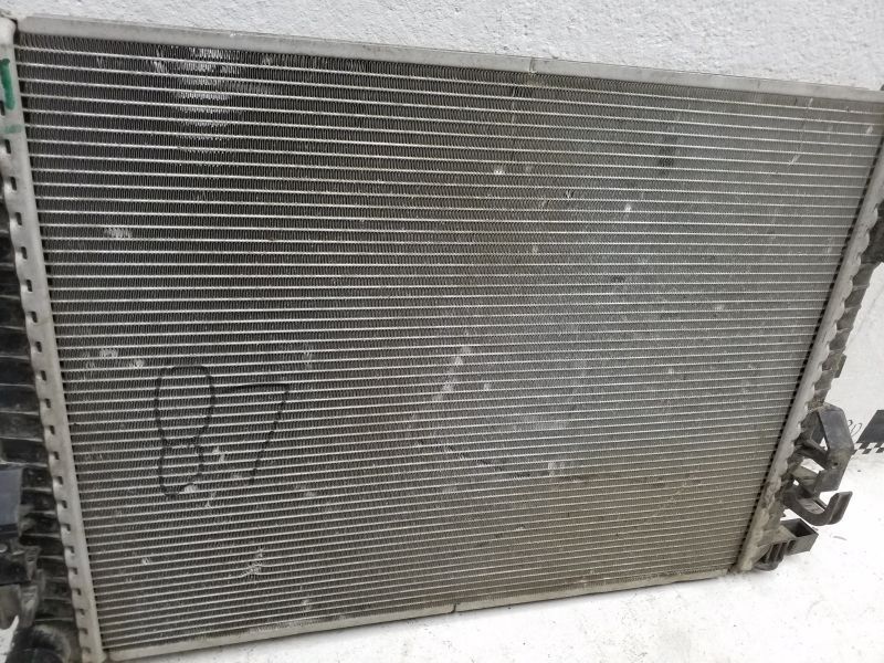 Радиатор охлаждения двигателя Renault Kaptur АКПП