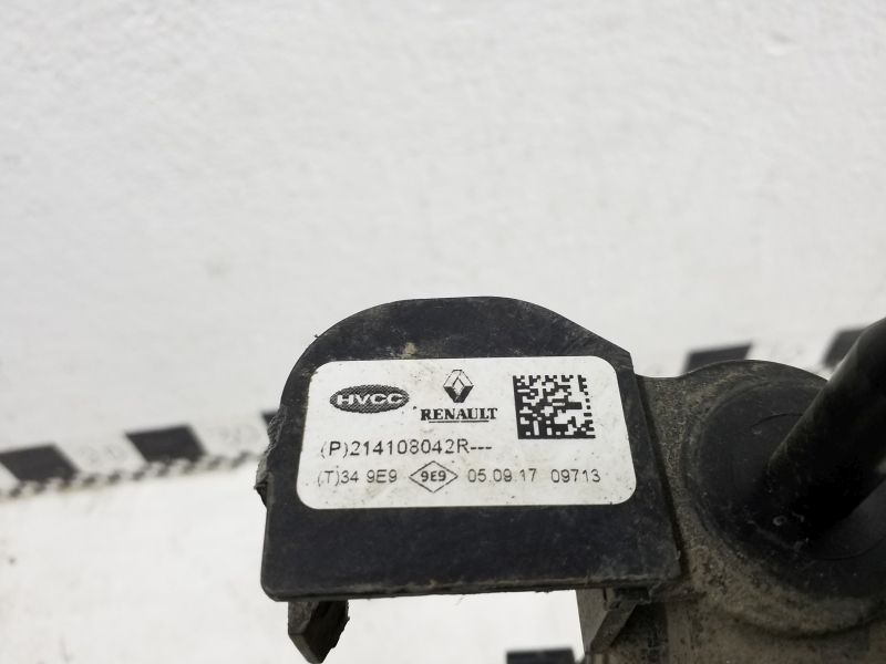 Радиатор охлаждения двигателя Renault Kaptur АКПП