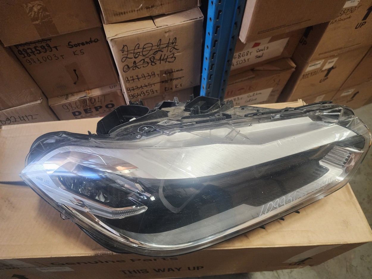 Фара передняя правая BMW X2 F39 LED