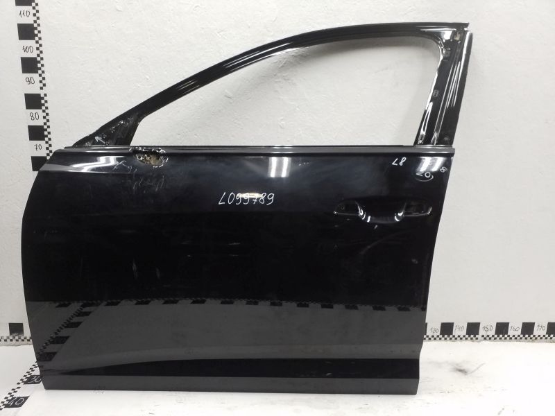 Дверь передняя левая Audi A6 C8