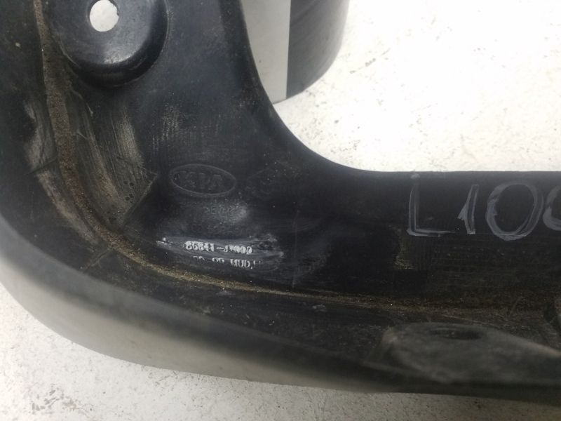Брызговик задний левый Kia Ceed 3 Hatchback