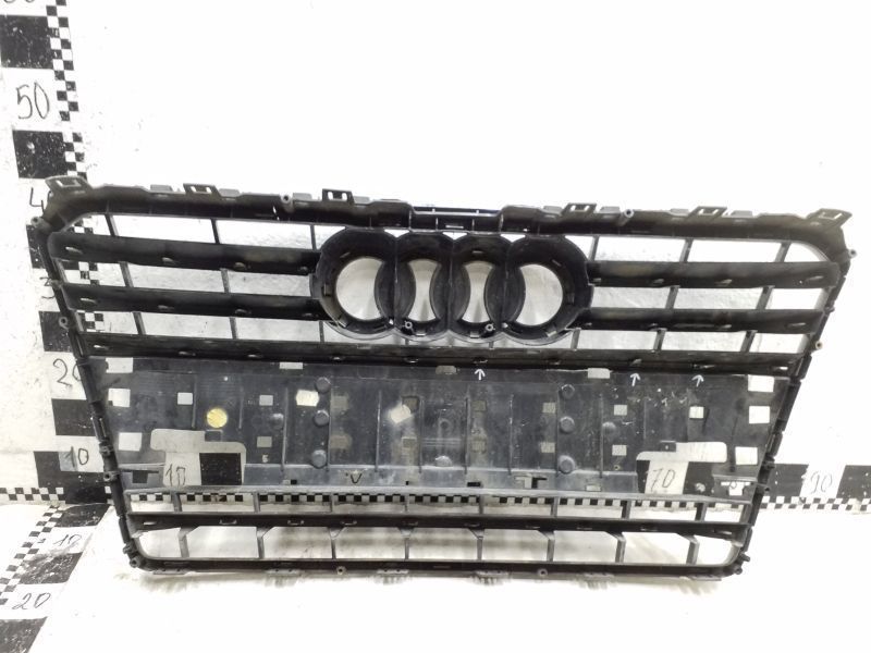 Решетка радиатора Audi A7 4G