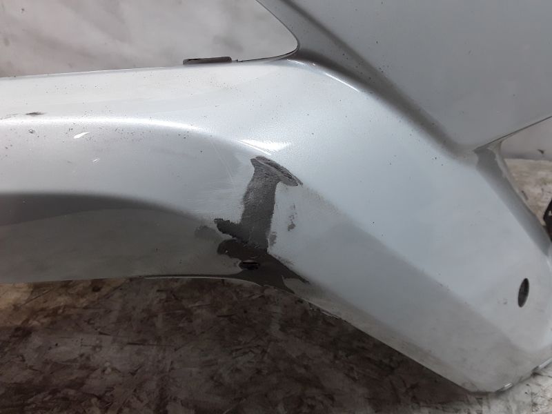 Бампер передний Toyota RAV4 CA40 Restail