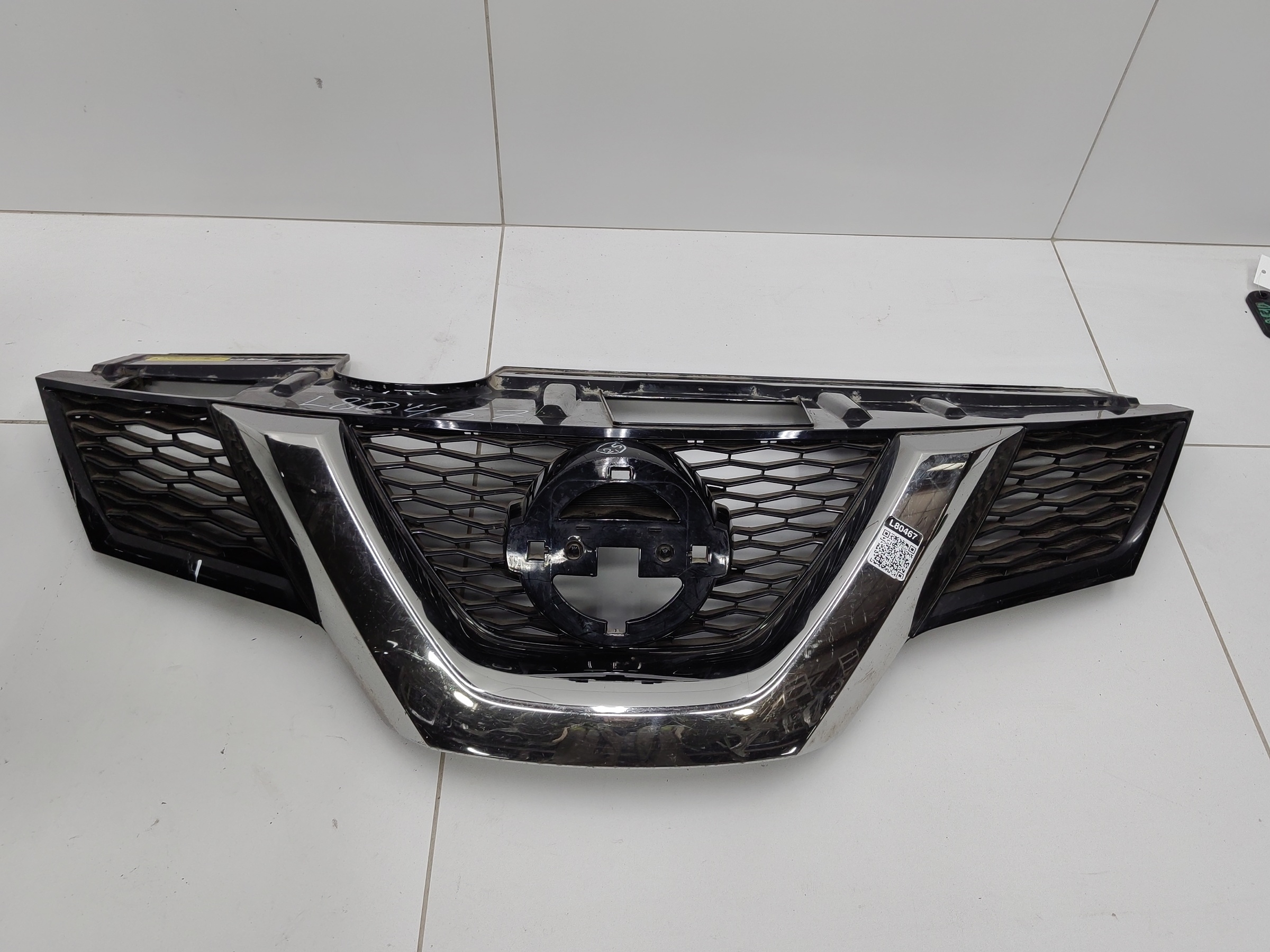 Решетка радиатора Nissan X-Trail T32