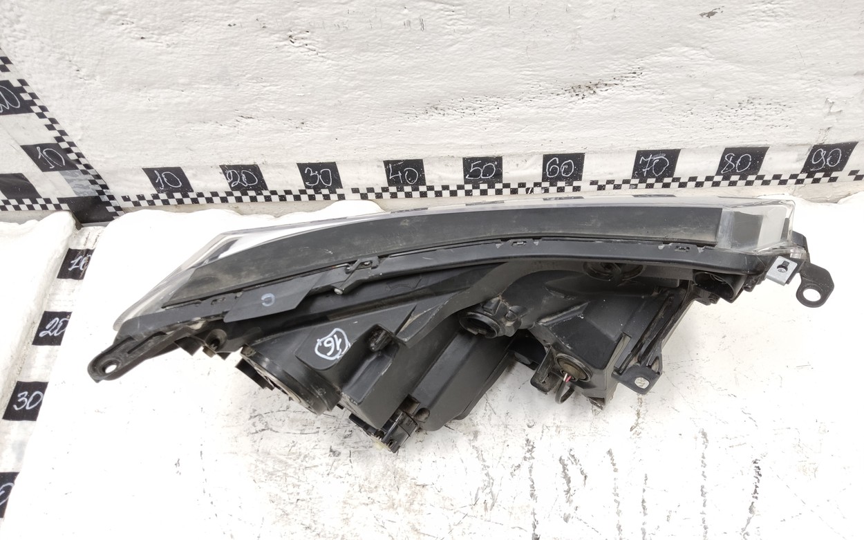 Фара передняя левая Toyota RAV4 CA40 Restail галоген линза ДХО