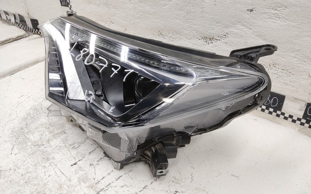 Фара передняя левая Toyota RAV4 CA40 Restail галоген линза ДХО