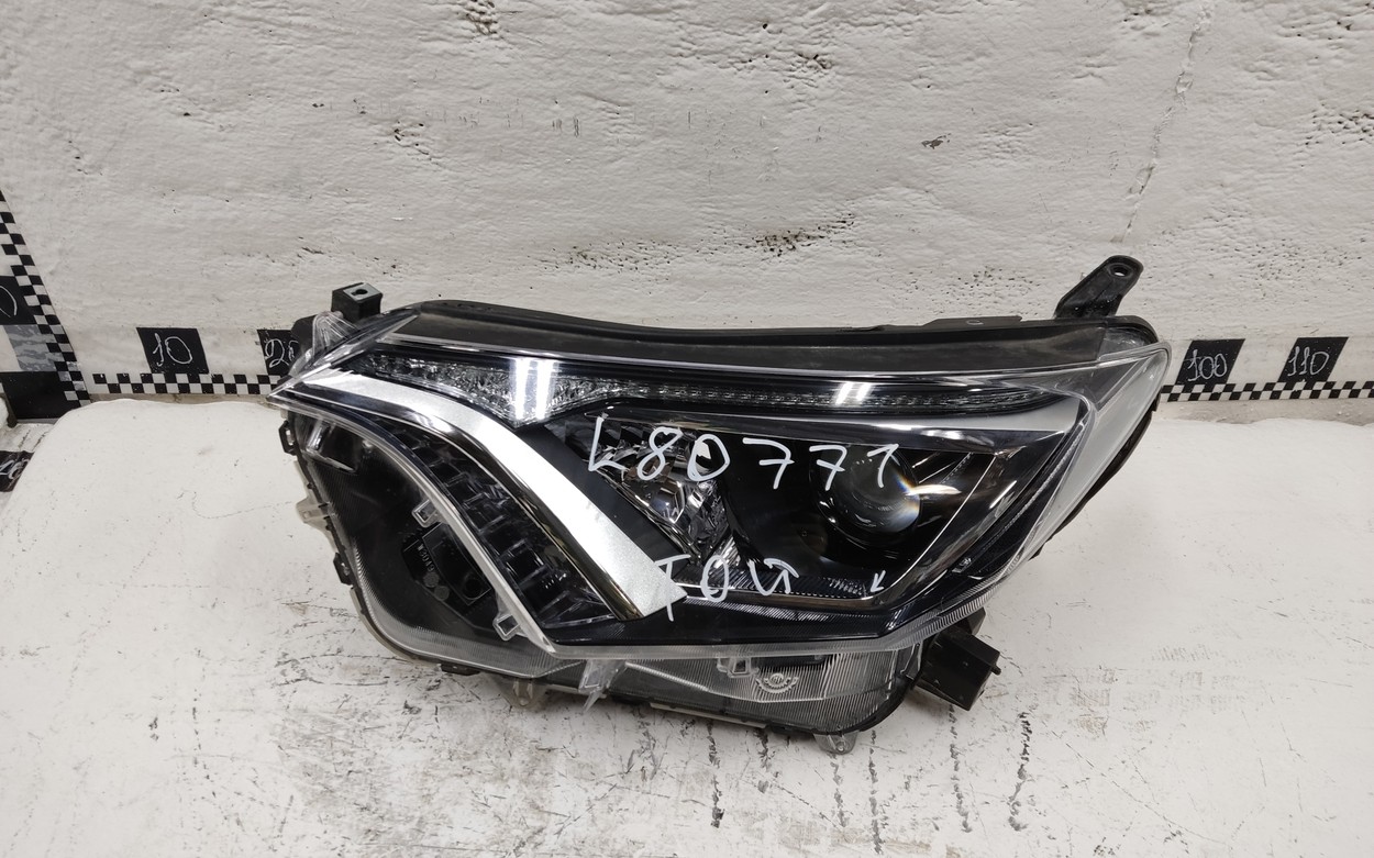Фара передняя левая Toyota RAV4 CA40 Restail галоген линза ДХО